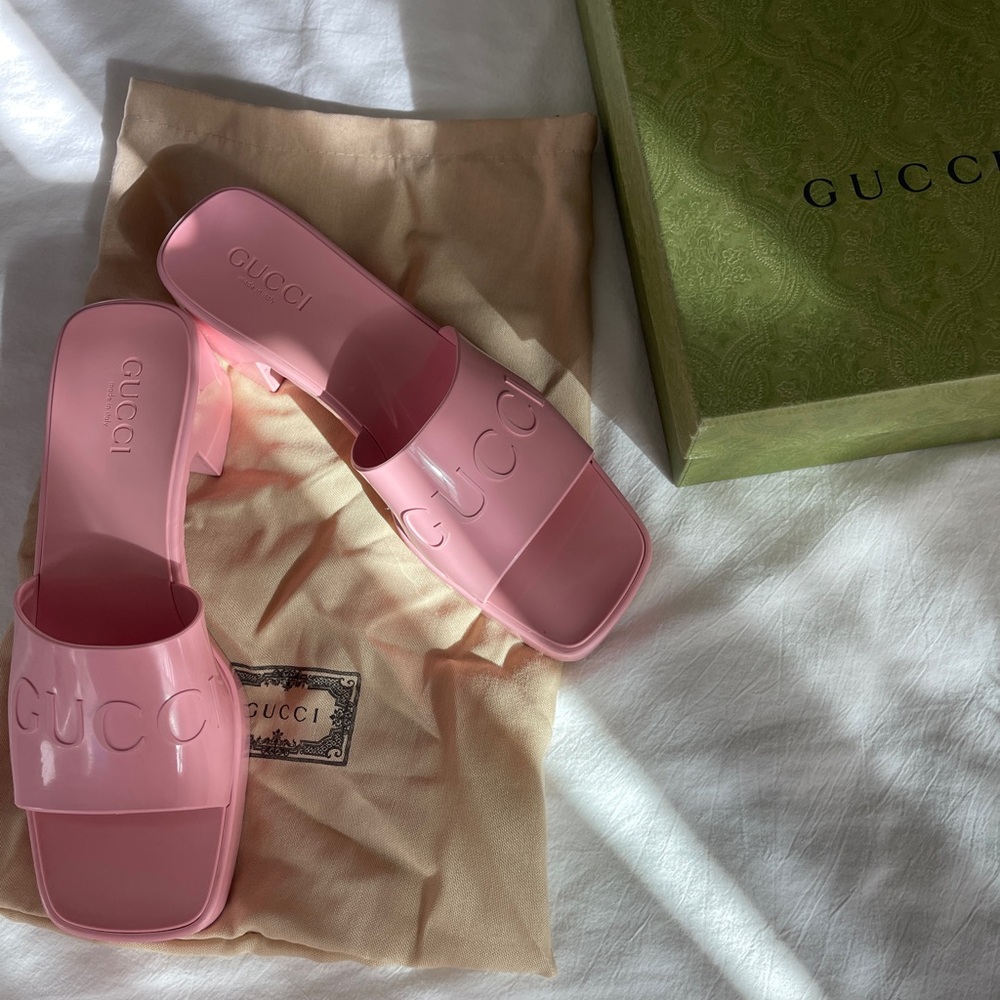 Gucci Rubber Slide Sandal - Picture 5 of 9